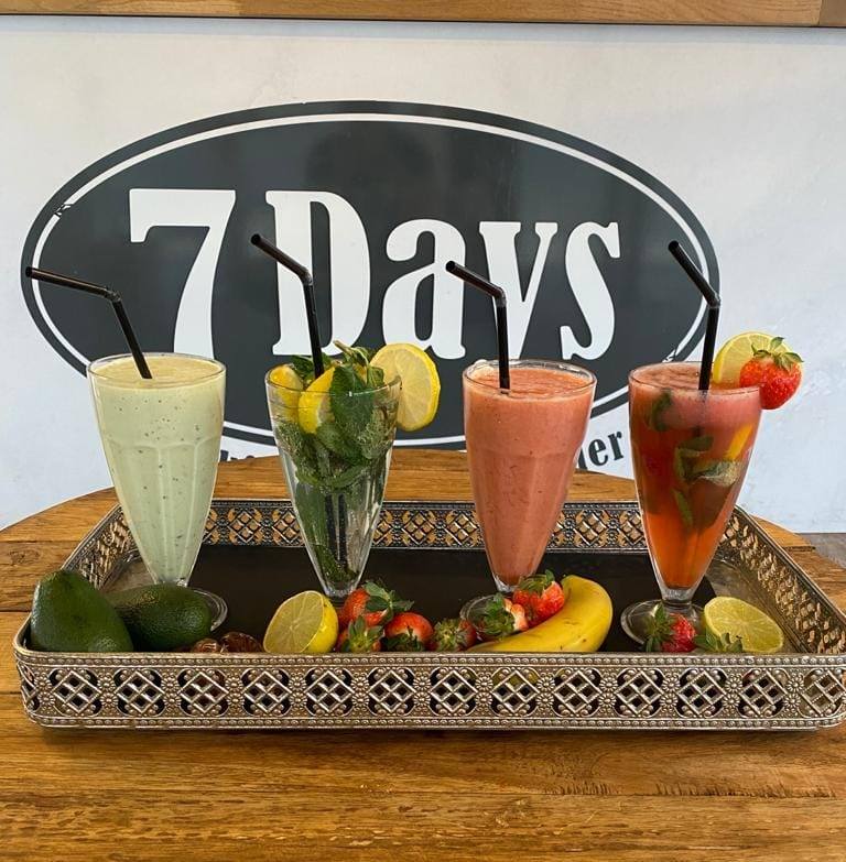 Logo of the halal restaurant 7 Days Lunchroom