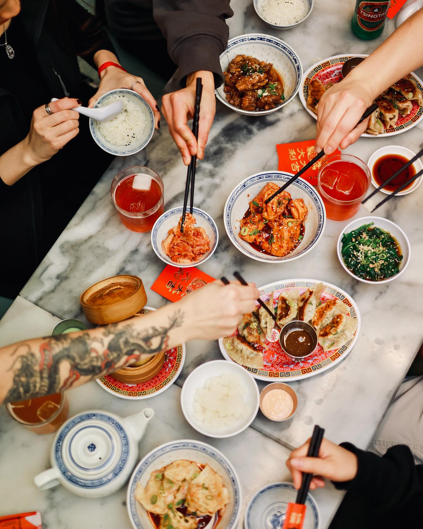 Gerecht geserveerd in het halal restaurant