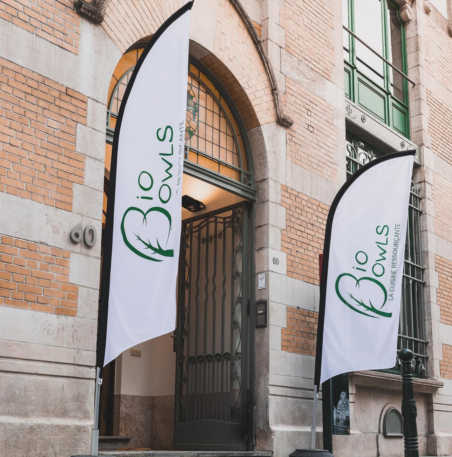 Photo intérieure ou extérieure du restaurant halal