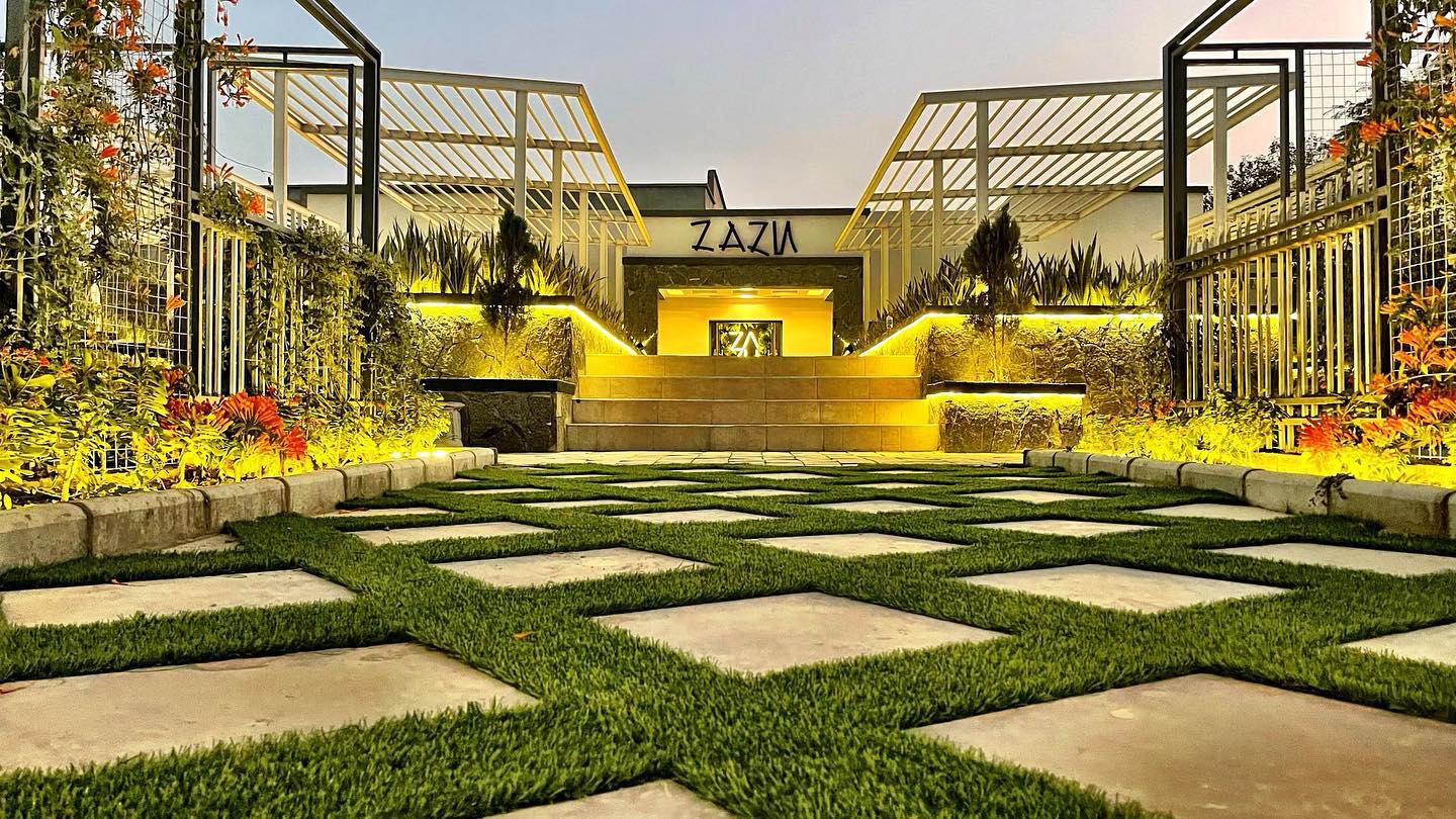 Interior/exterior of the halal restaurant