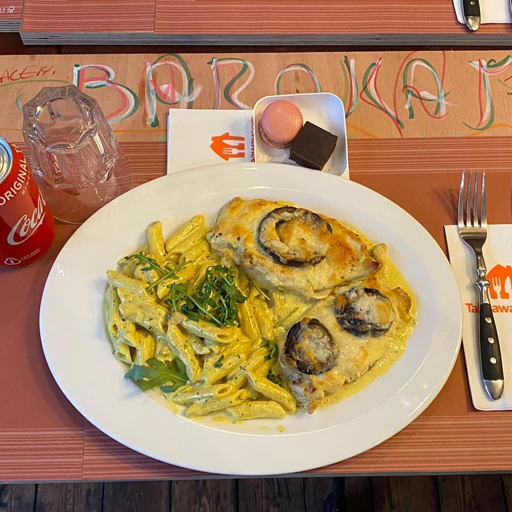 Plat servi au restaurant halal