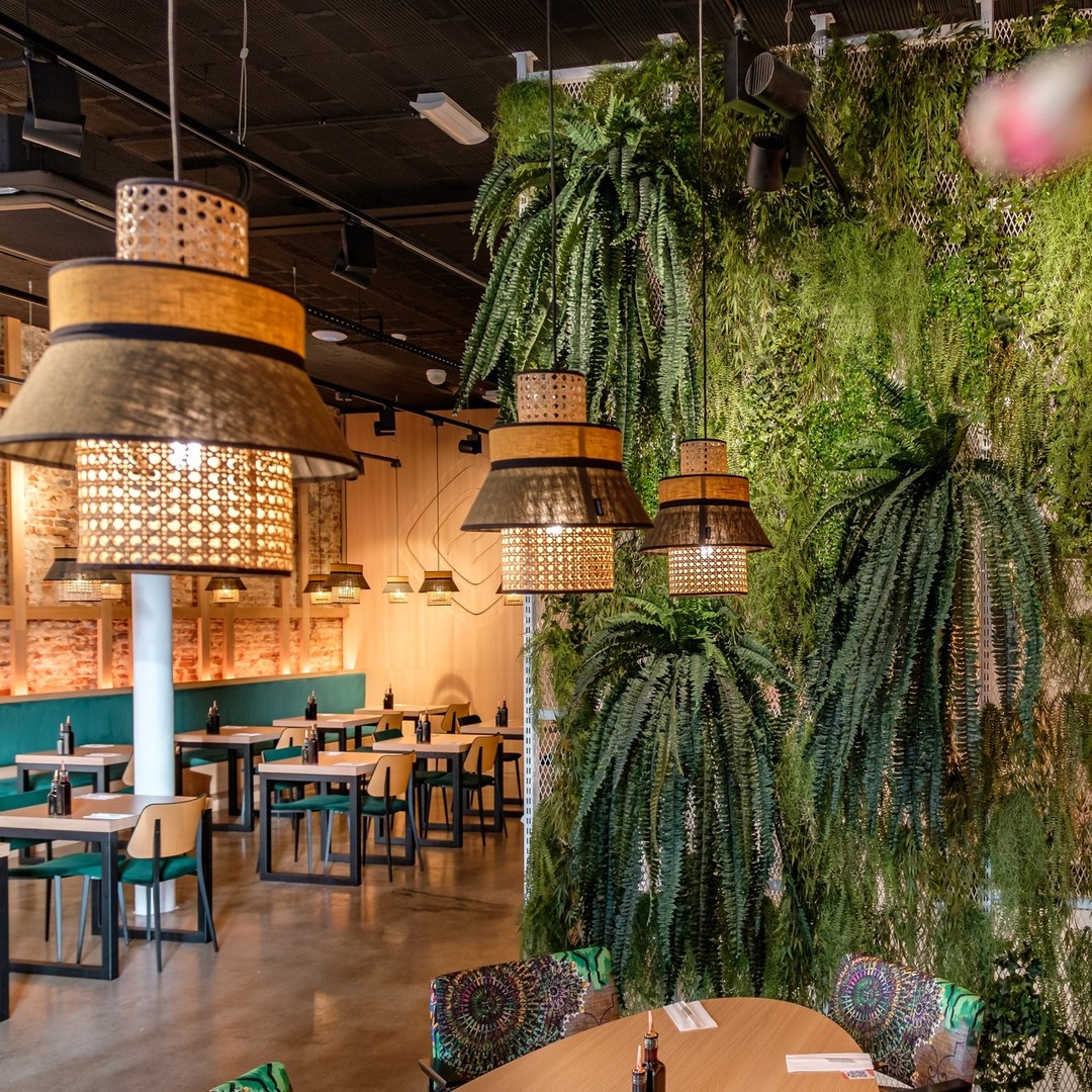 Photo intérieure ou extérieure du restaurant halal