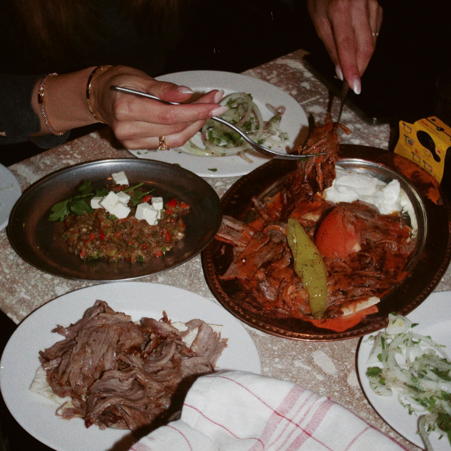 Plat servi au restaurant halal